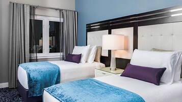 3 habitaciones, tabla de planchar con plancha, wifi y ropa de cama