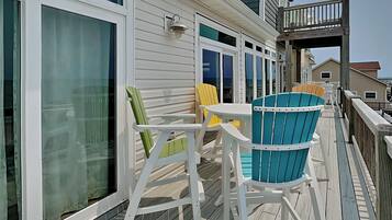 Studio (6 Bedrooms) | Property amenity