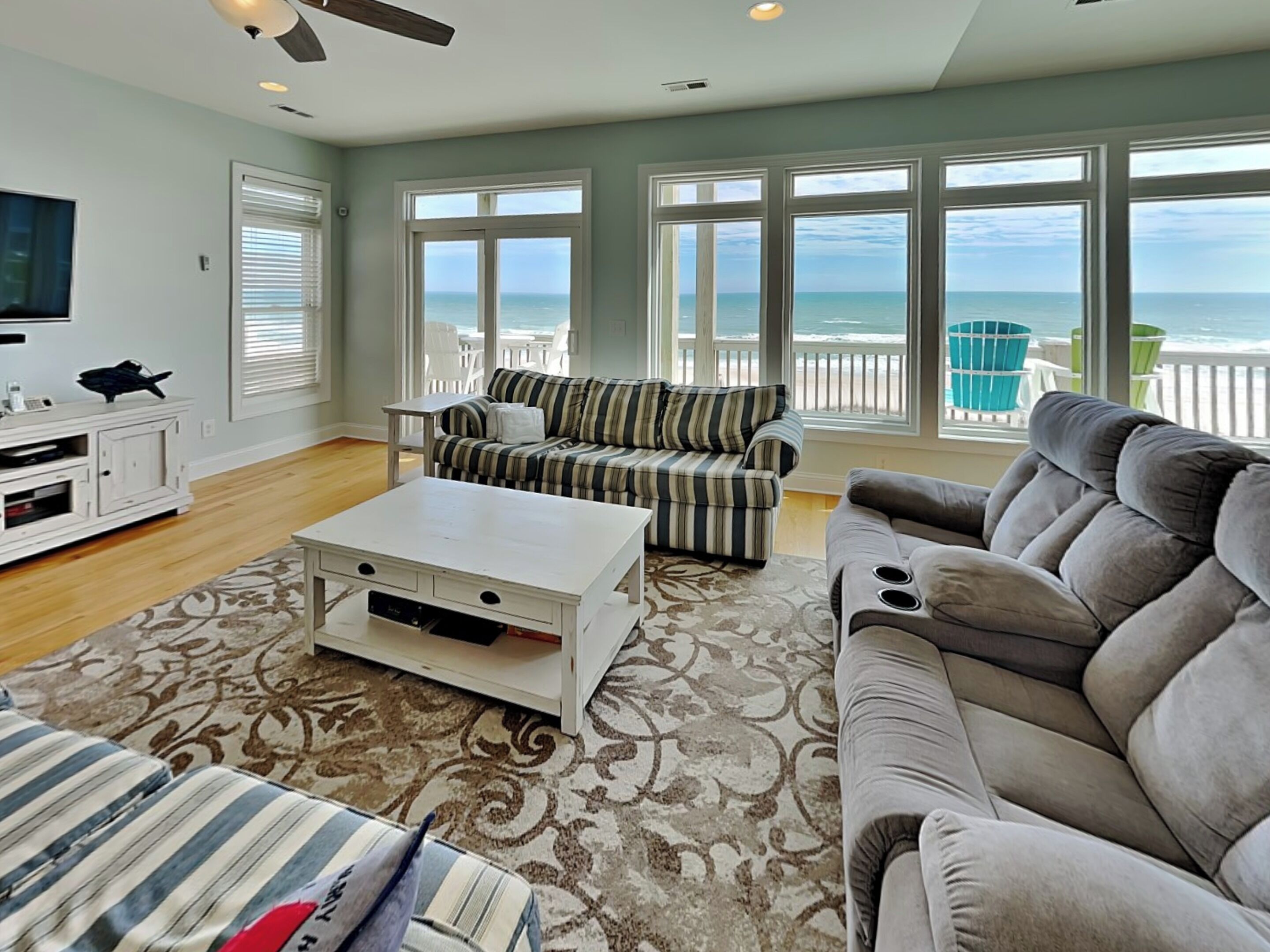 Studio (6 Bedrooms) | Property amenity