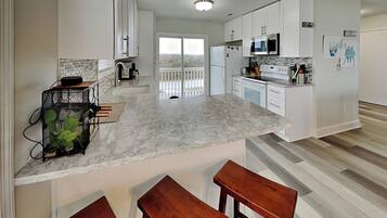 Studio (4 Bedrooms) | Équipement de l’hébergement