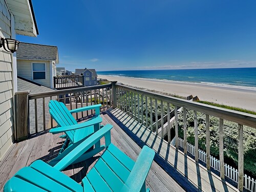 Tipsy Turtle by Topsail Realty
