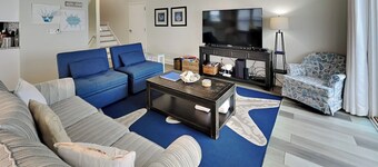 Tipsy Turtle by Topsail Realty