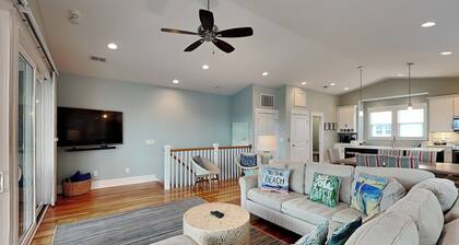 Two Salty Dogs by Carolina Retreats