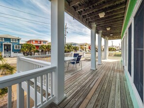 Studio (5 Bedrooms) | Property amenity
