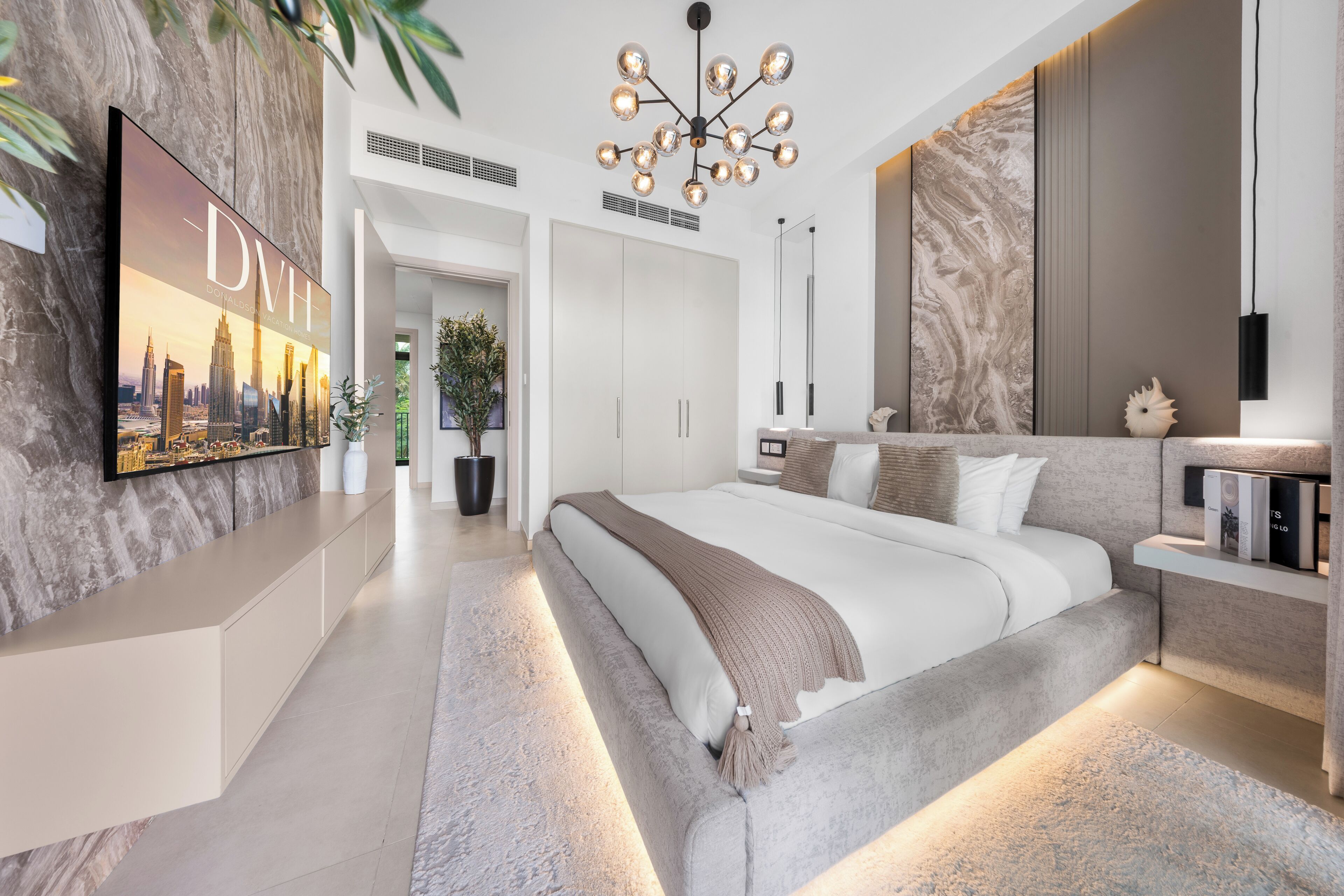 Signature Villa, Garden View | Premium bedding, in-room safe, blackout drapes, iron/ironing board