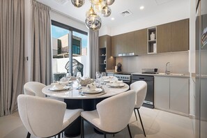 Deluxe Villa, Park View | In-room dining - Arabian Ranches 3 Luxury 4 Bedroom Villa (Dubai)