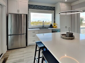 Studio (3 Bedrooms) | Property amenity
