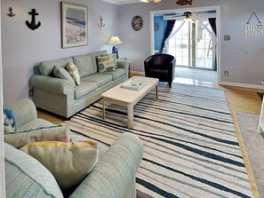 Studio (2 Bedrooms) | Property amenity