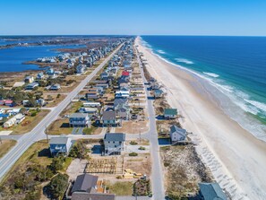 Studio (2 Bedrooms) | Property amenity