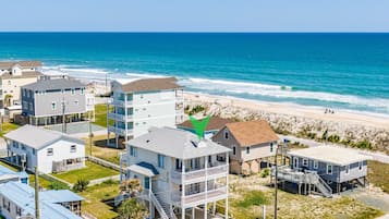 Studio (3 Bedrooms) | Exteriör