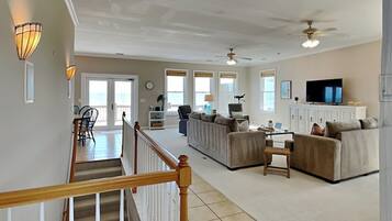 Studio (4 Bedrooms) | Property amenity