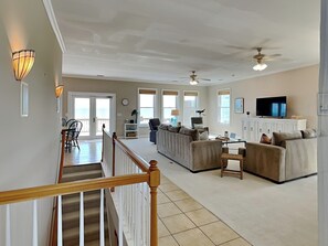 Studio (4 Bedrooms) | Property amenity