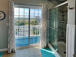 Studio (5 Bedrooms) | Property amenity