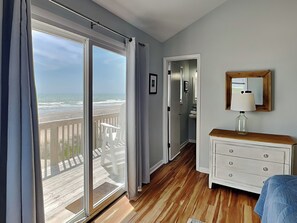 Studio (3 Bedrooms) | Property amenity