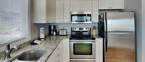 Studio (3 Bedrooms) | Property amenity