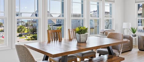 開放式客房 (4 Bedrooms) | 住宿設施服務