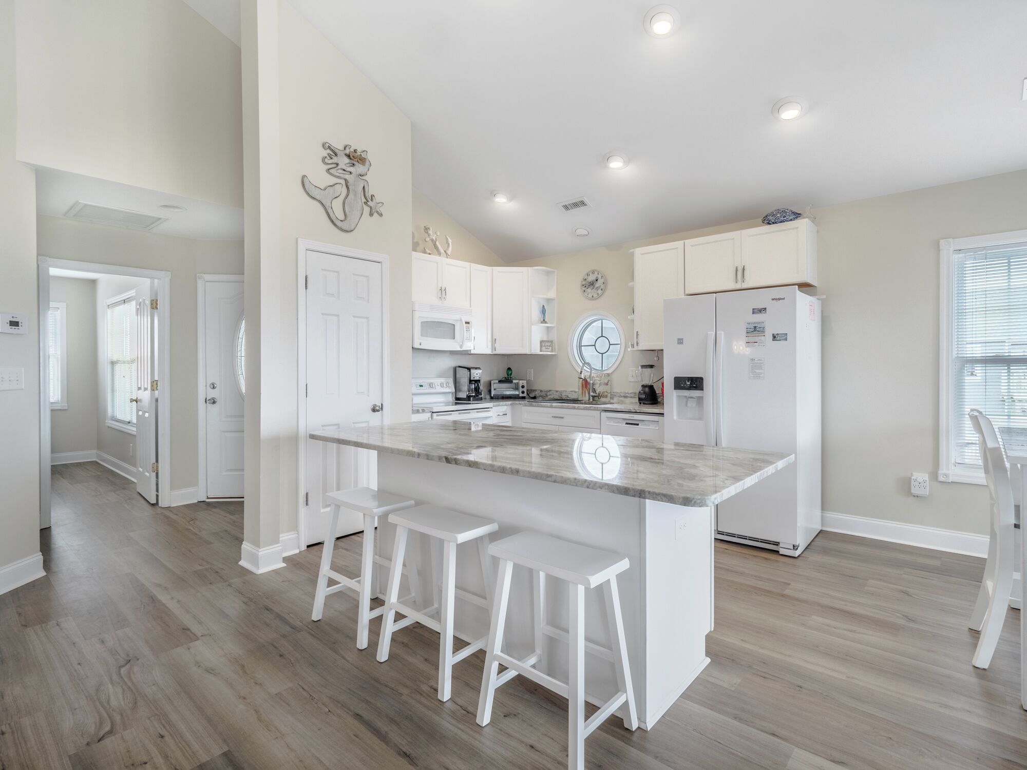 Studio (4 Bedrooms) | Property amenity