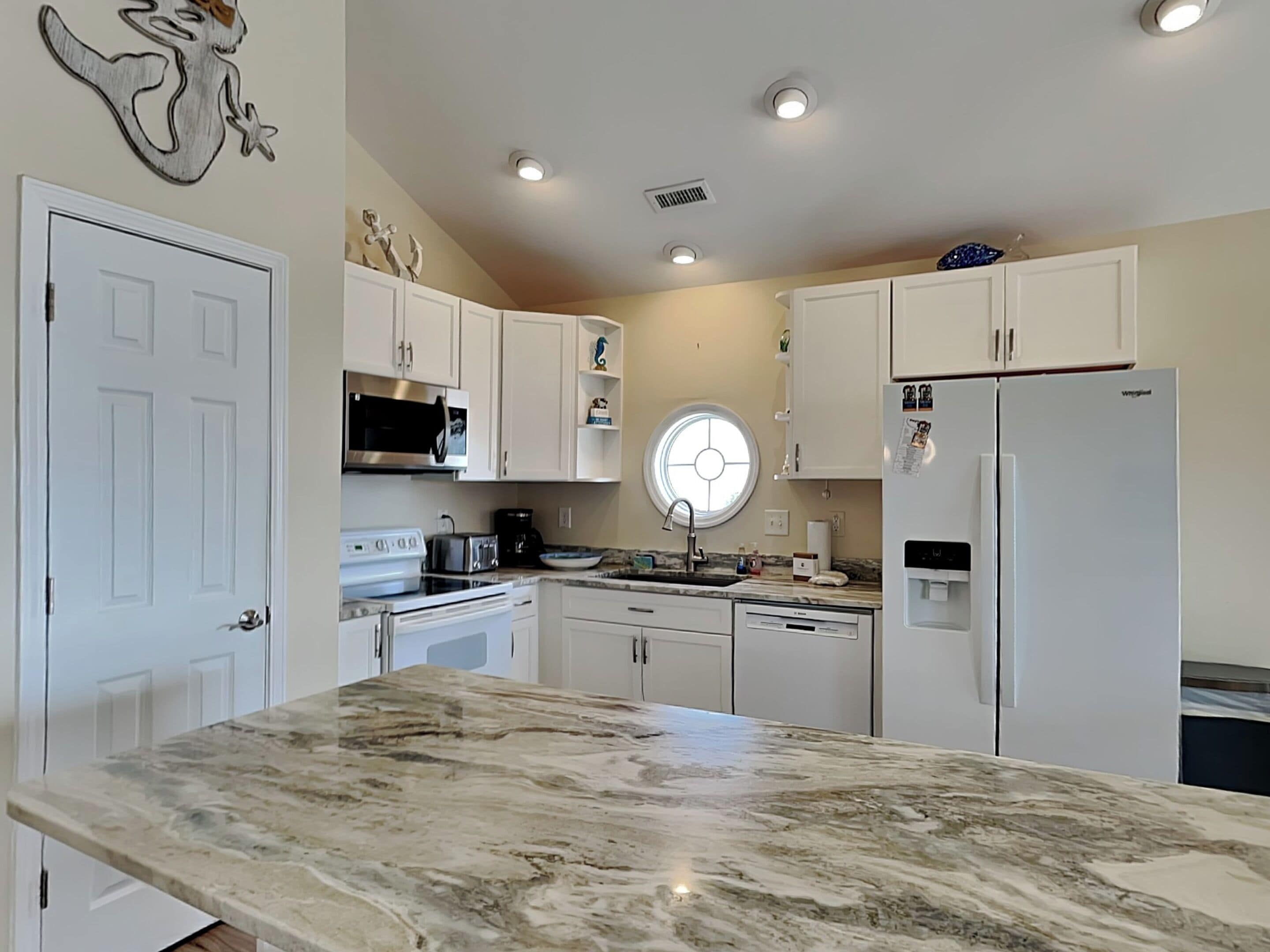 Studio (4 Bedrooms) | Property amenity