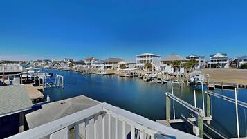 Studio (5 Bedrooms) | Property amenity