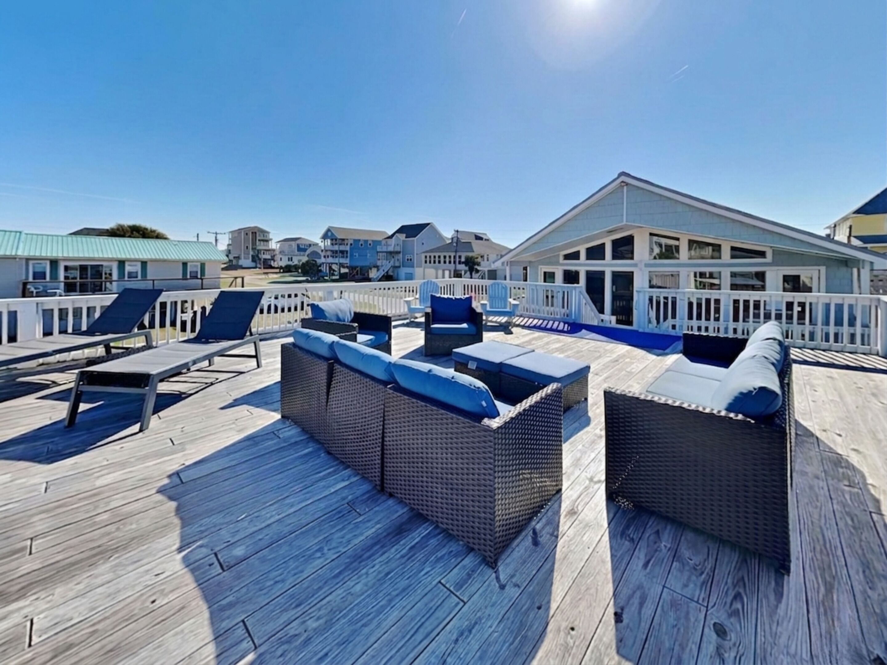 Studio (5 Bedrooms) | Front of property