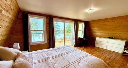 Lakeside Paradise awaits you!