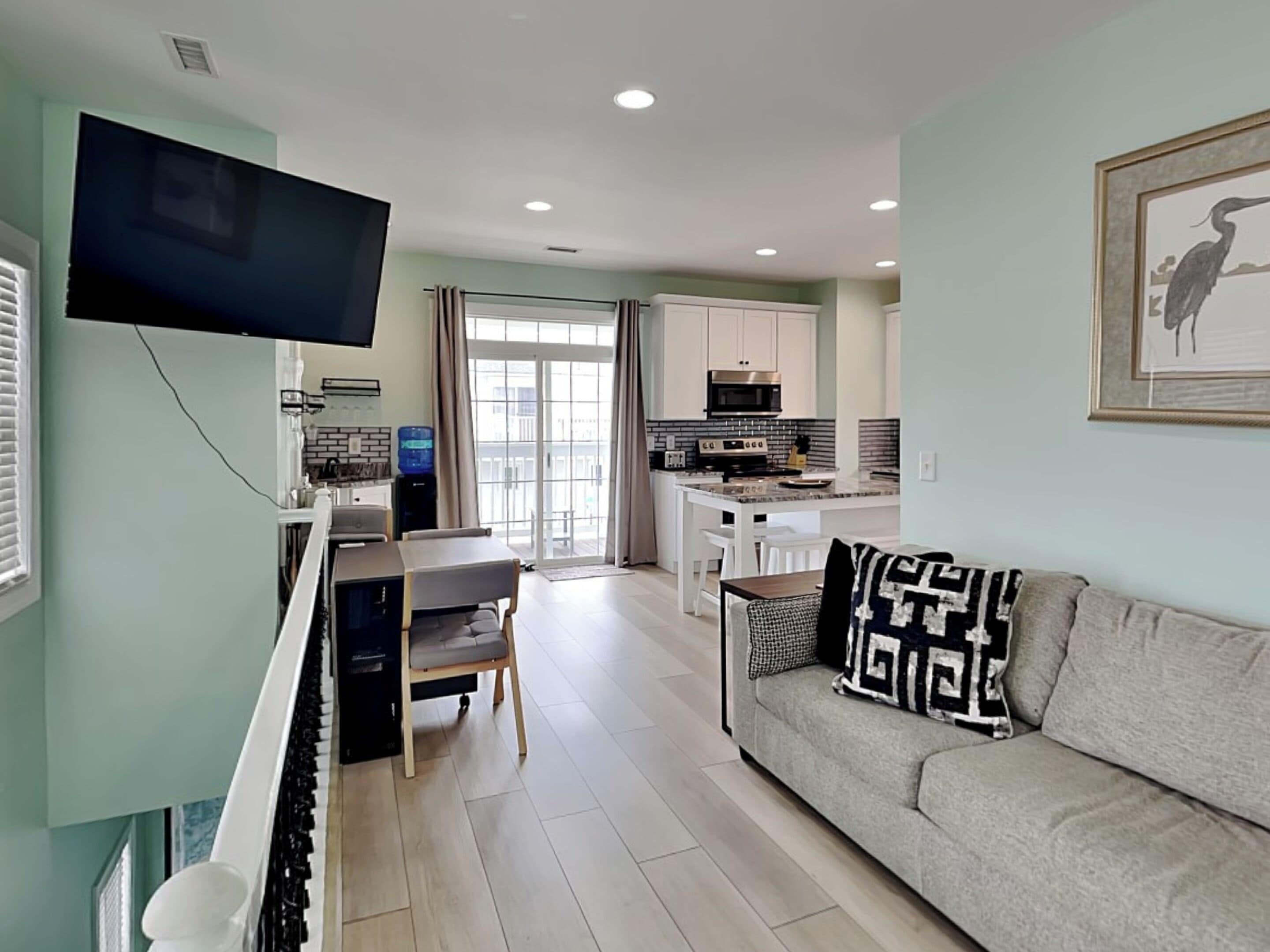 Studio (3 Bedrooms) | Property amenity