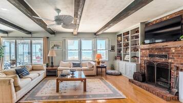 Studio (6 Bedrooms) | Property amenity