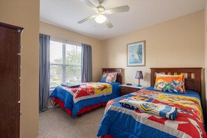 4 bedrooms, free WiFi, bed sheets