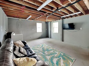 Studio (5 Bedrooms) | Property amenity - Sany Lu by Topsail Realty (Holly Ridge)