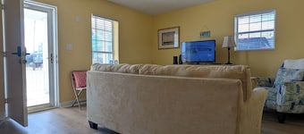 One BR beach condo with pool!