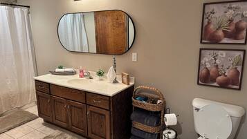 風筒、提供毛巾、番梘、廁紙