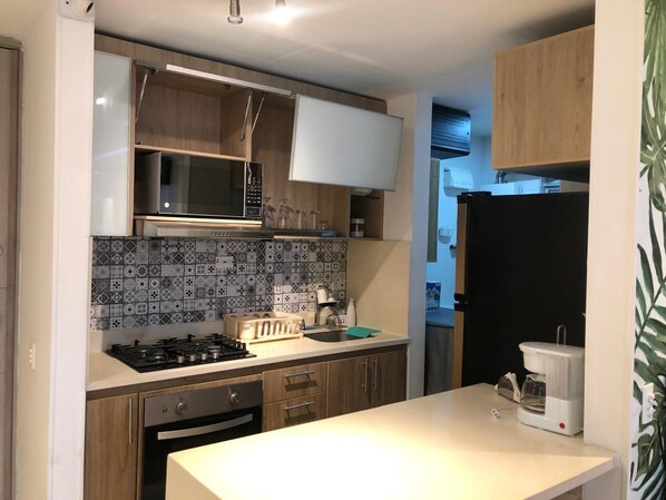 Microwave, oven, stovetop
