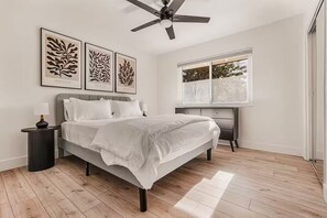 5 dormitorios, tabla de planchar con plancha, wifi y ropa de cama