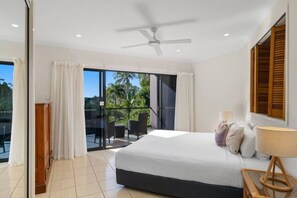 2 bedrooms, iron/ironing board, travel cot, free WiFi - Anchorage 6 - Hamilton Island (Hamilton Island)