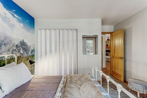 2 Schlafzimmer, Bügeleisen/Bügelbrett, Internetzugang, Bettwäsche