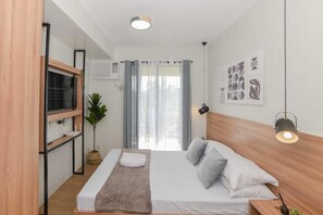 1 chambre, fer et planche à repasser, Wi-Fi, draps fournis