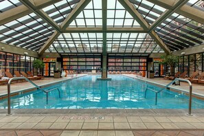 Piscine couverte, piscine chauffée