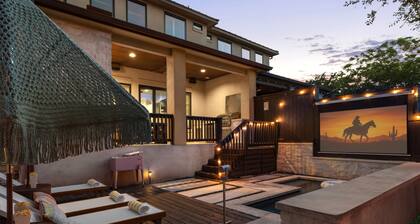 Sunset Saloon - Pool, Outdoor Theater & Ping Pong