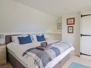 2 habitaciones, decoración personalizada y muebles diferentes