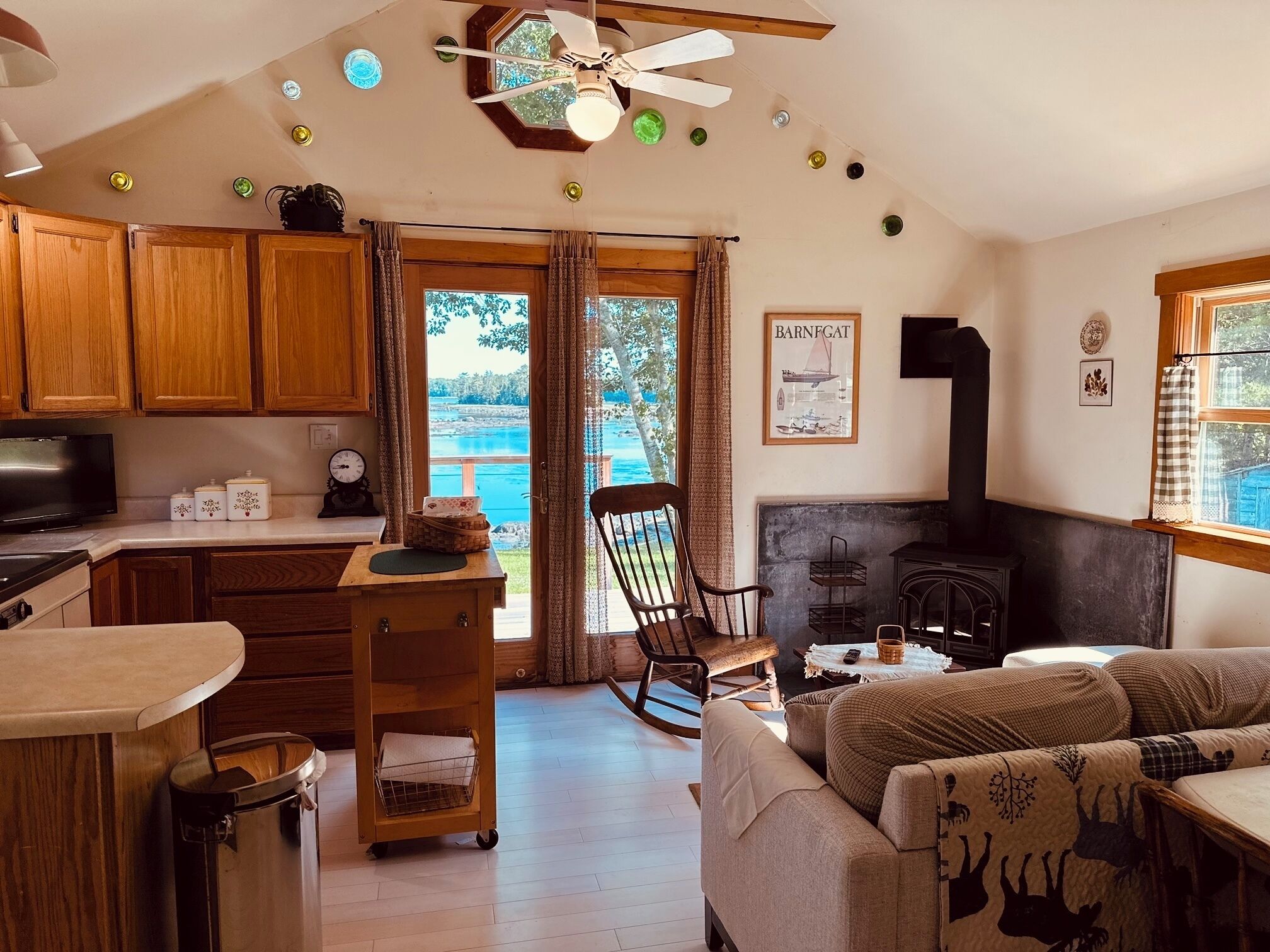 智能電視、壁爐