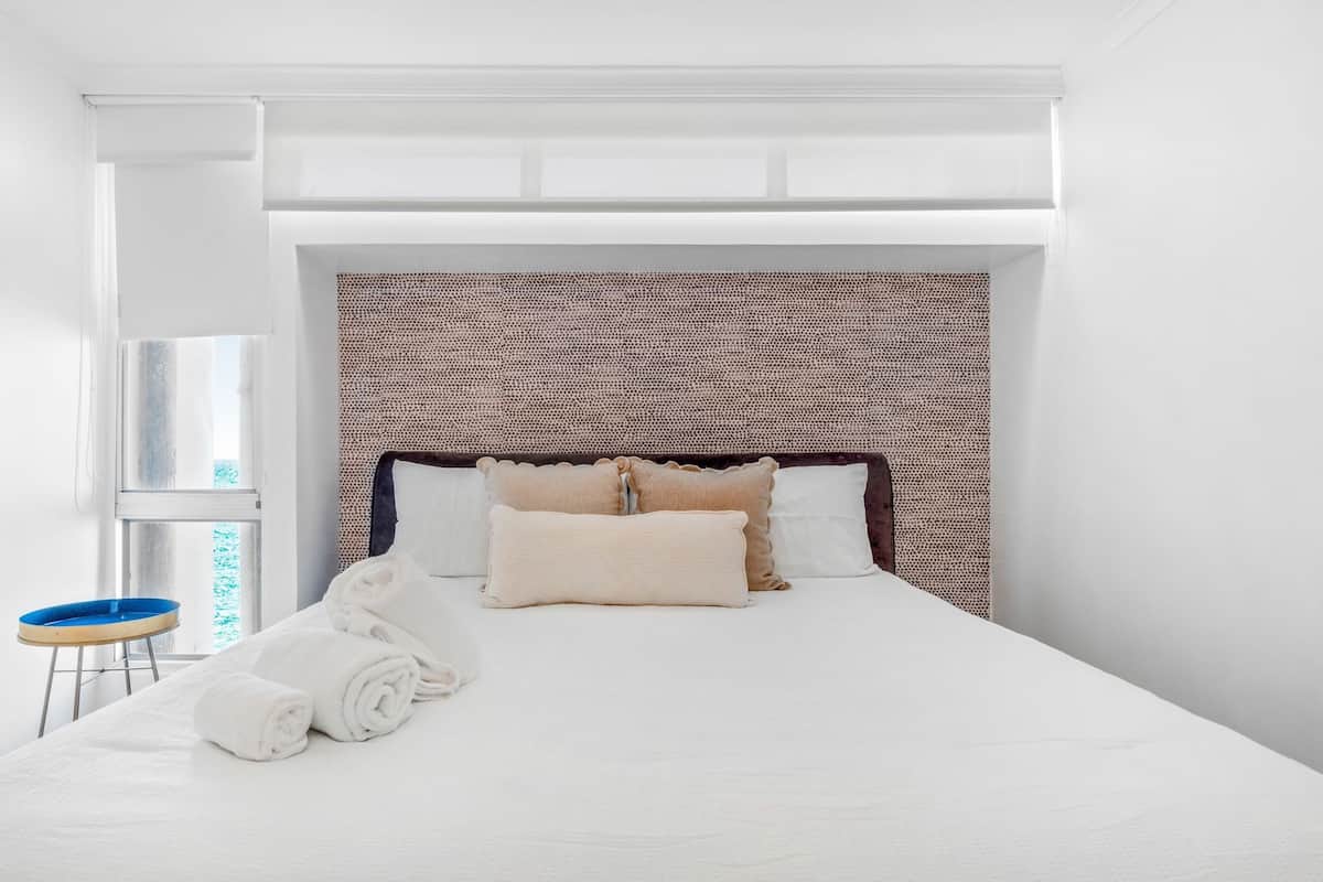 Superior Apartment, Beach View