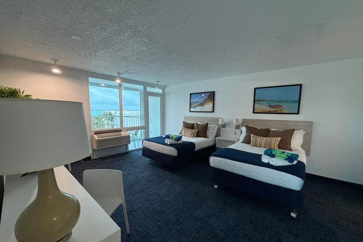 Business Apartment, Beach View | Individually decorated, individually furnished, laptop workspace