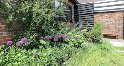 Stable Flat on Westerlands Farm and sleeps up to 6