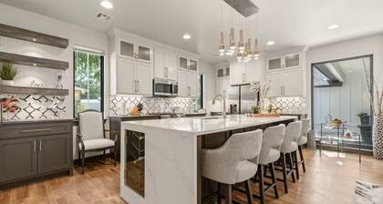 Luxury Large New Construction