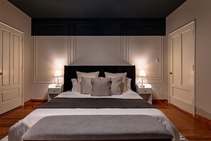 5 soverom, skrivebord, strykejern/-brett og wi-fi