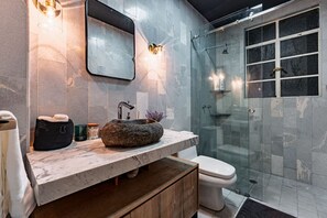 Hair dryer, towels