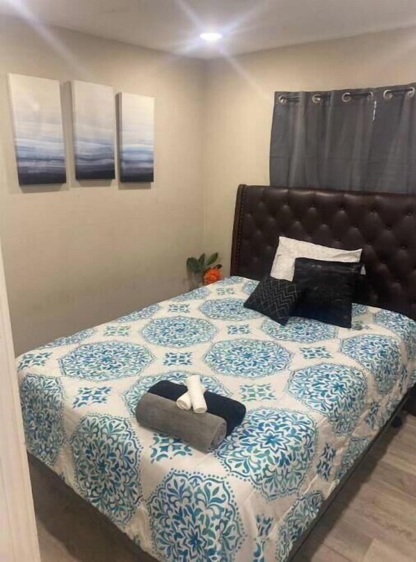 1 bedroom, iron/ironing board, WiFi