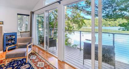 Lakefront Cottage w/ Hot Tub & Dock on Lake Rescue