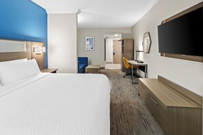 Premium bedding, down comforters, pillowtop beds, desk - Holiday Inn Express & Suites Hebron - Cincinnati Airport by IHG (Hebron)