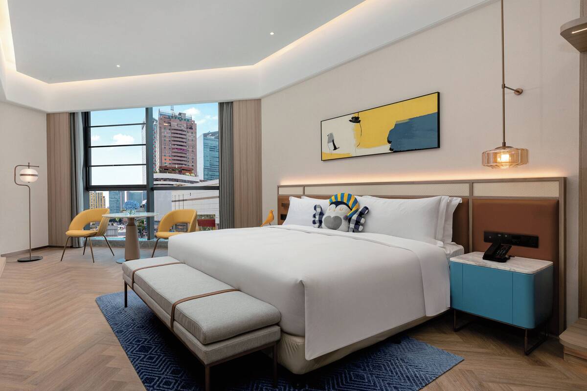 One Bedroom Suite | Premium bedding, down comforters, free minibar, blackout drapes